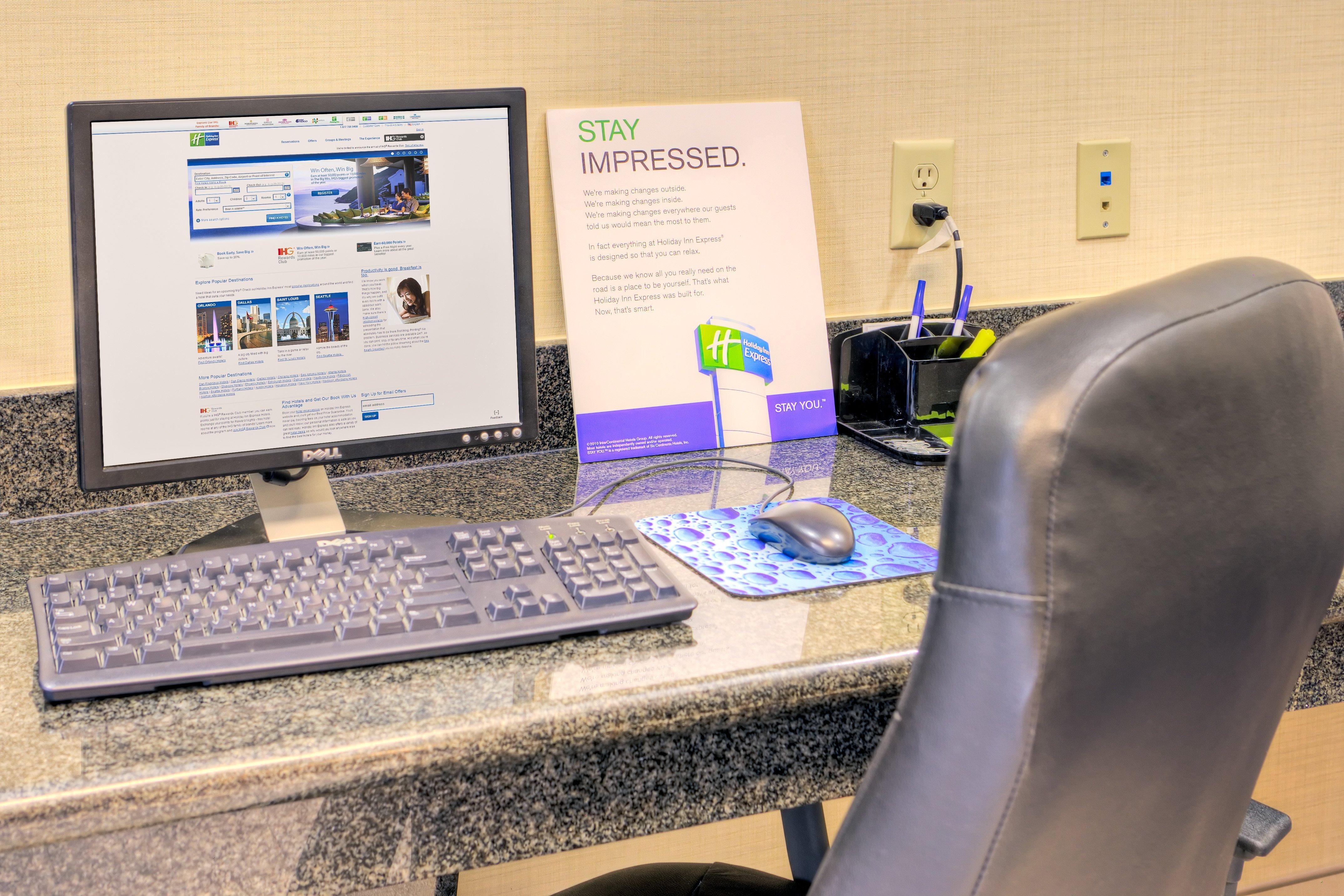 Holiday Inn Express And Suites Granbury By Ihg Bagian luar foto