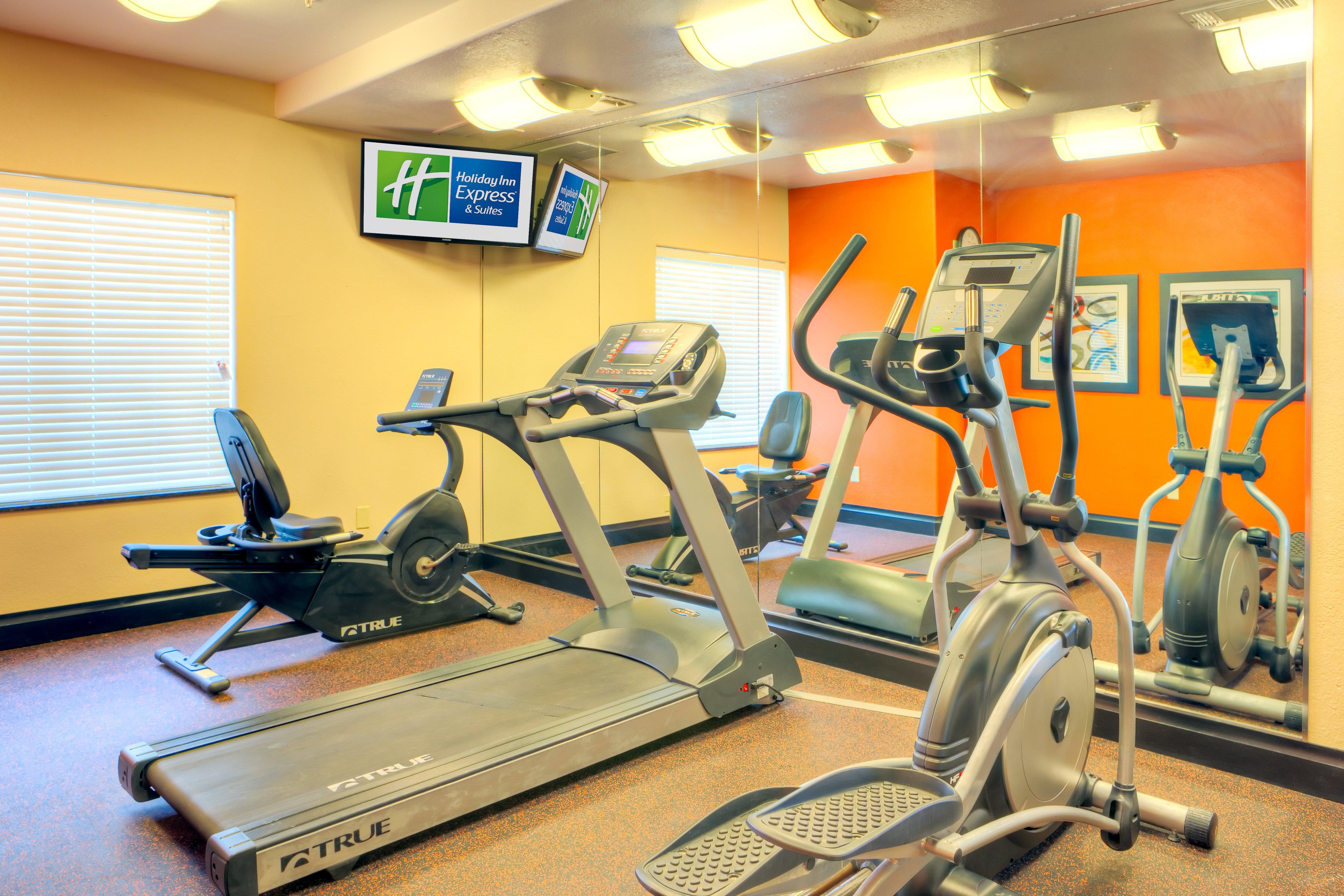Holiday Inn Express And Suites Granbury By Ihg Bagian luar foto